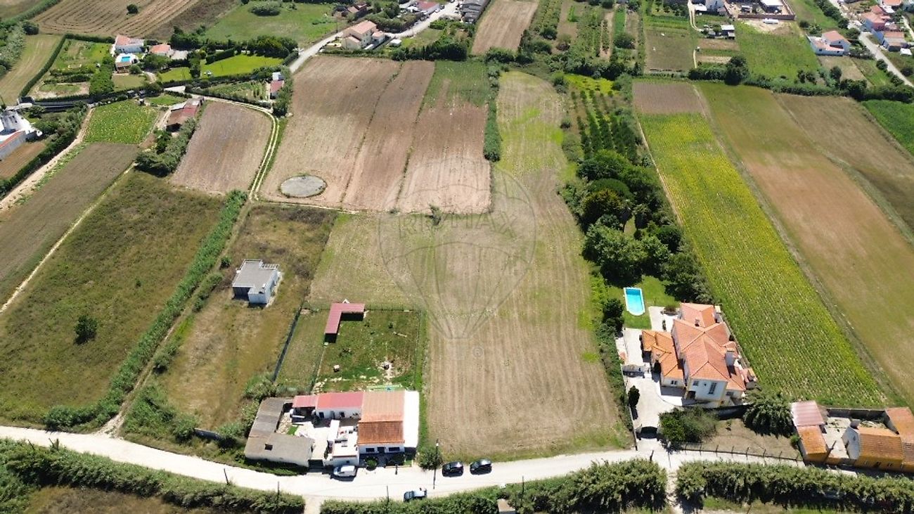 Land for sale in Peniche, Portugal — €140,000