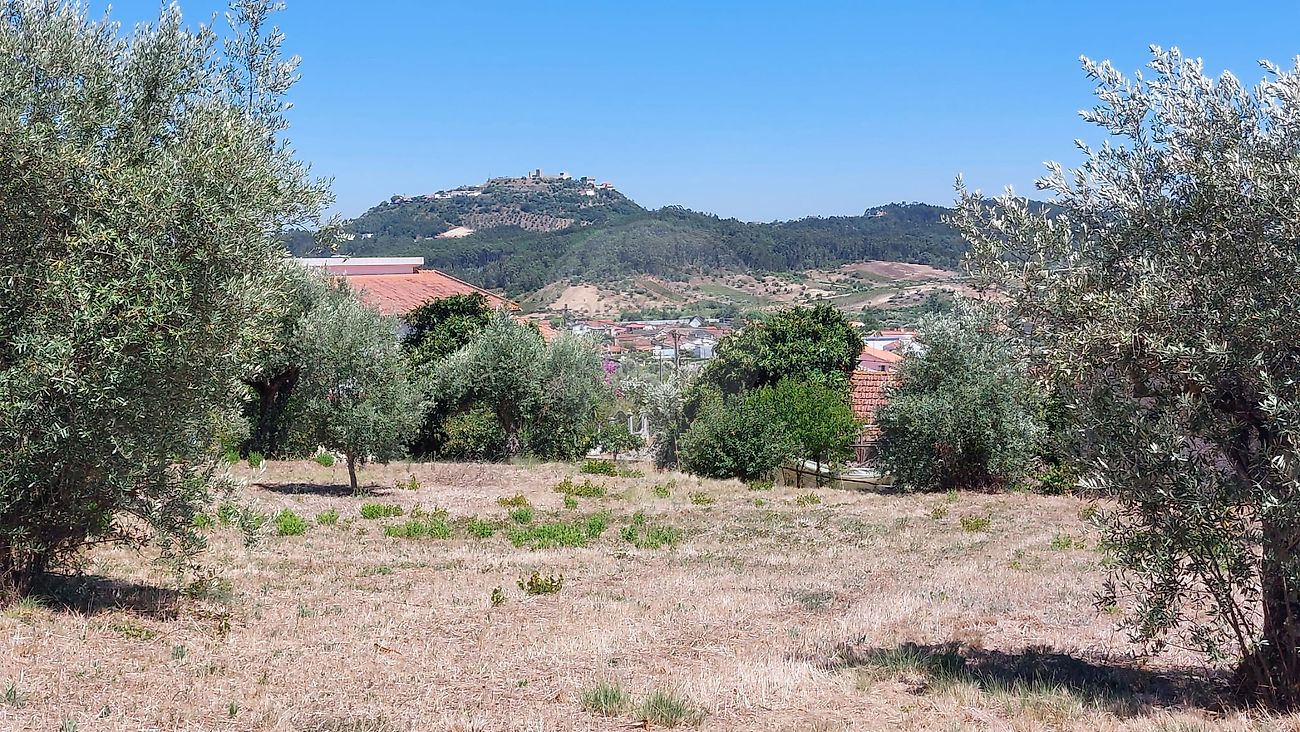 Land for sale in Ourém, Portugal — €58,000