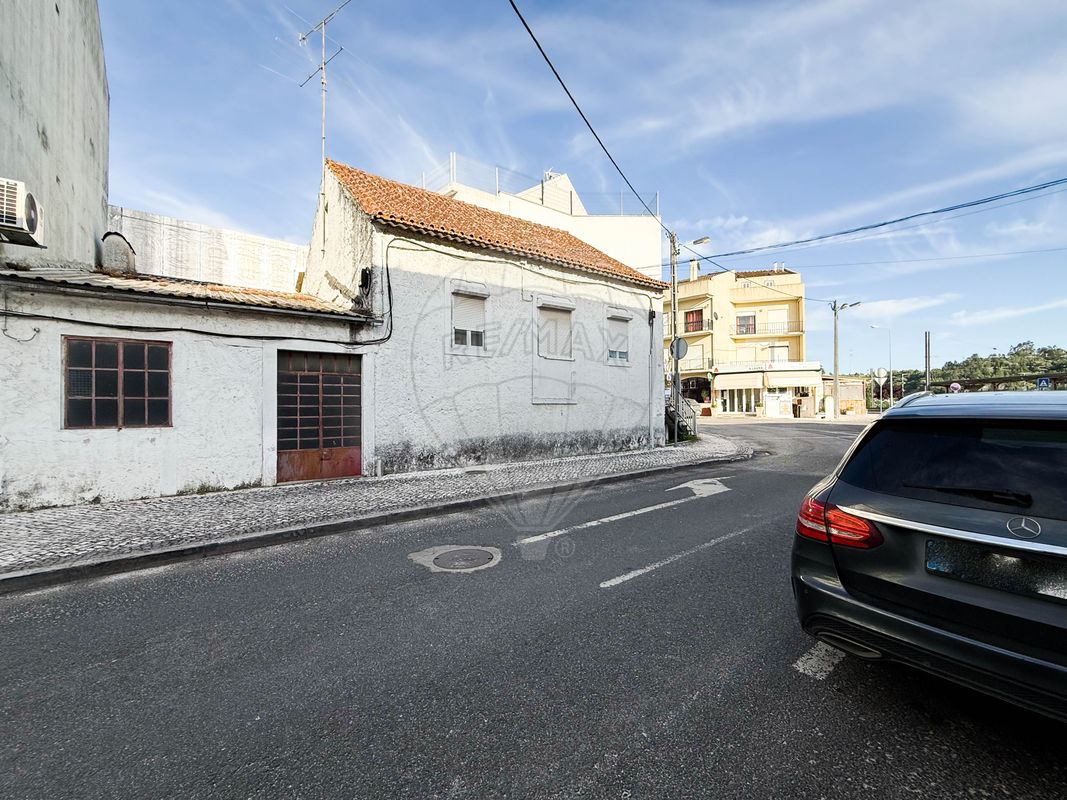 listing 124631141-38 picture-0