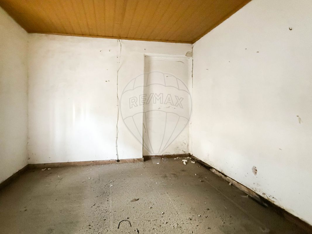 listing 124631141-38 picture-0