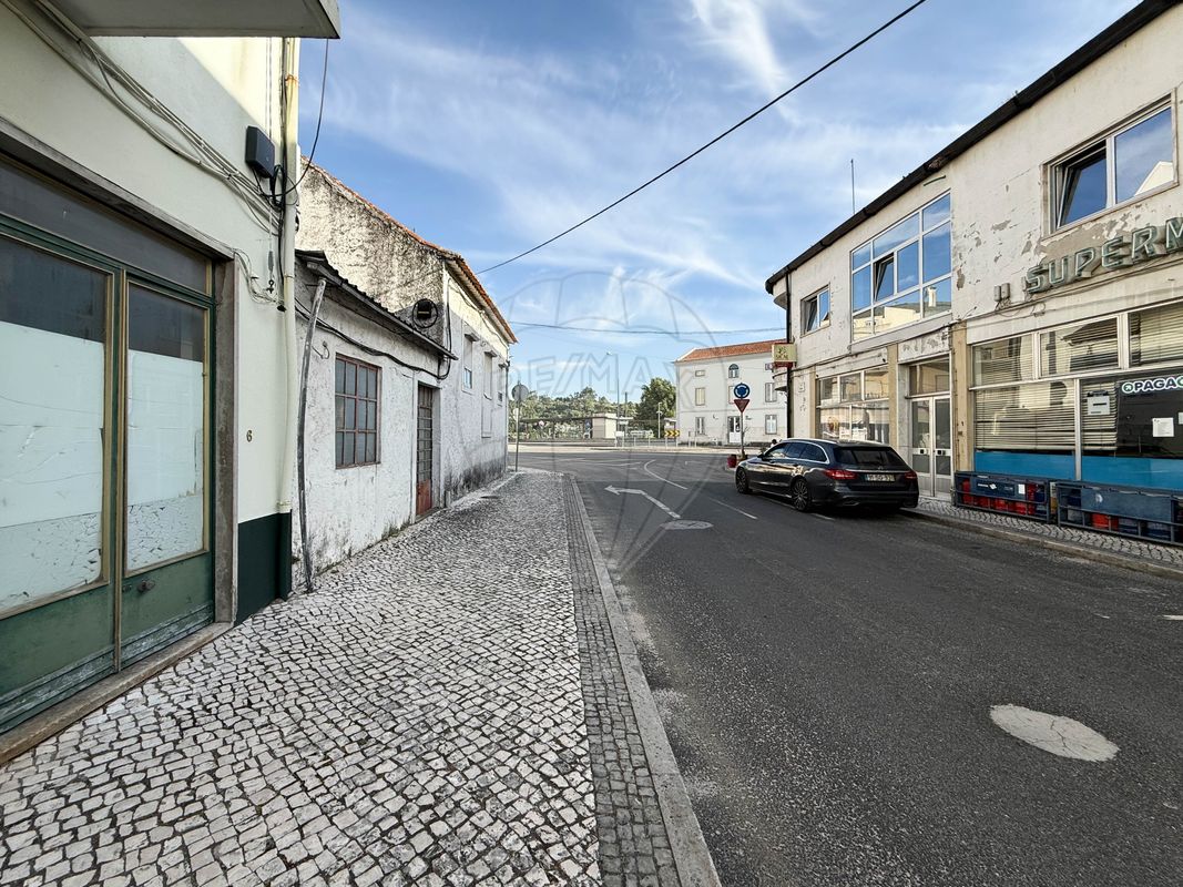 listing 124631141-38 picture-0