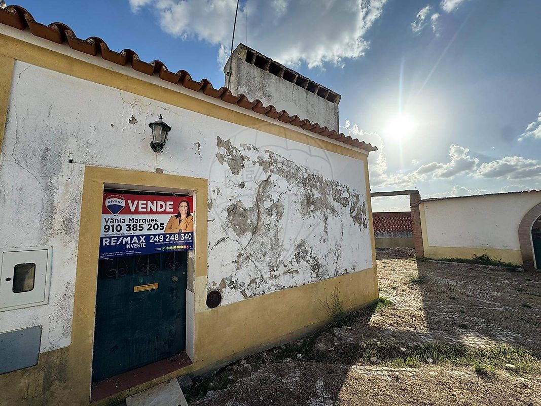 Moradia T2 para venda