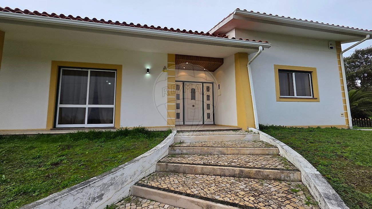 Moradia T4 à venda em Louriçal, Pombal — foto 8