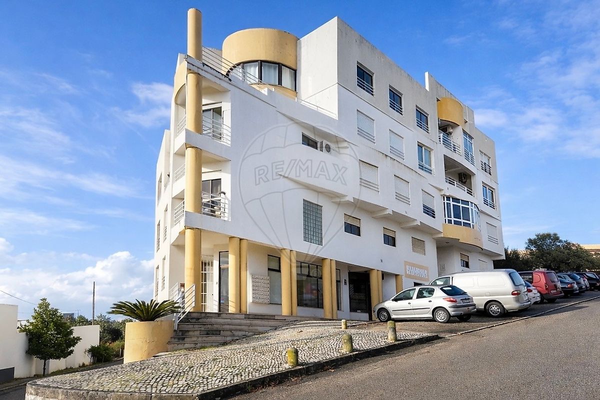 Loja - Alcanena e Vila Moreira, Alcanena, Santarém