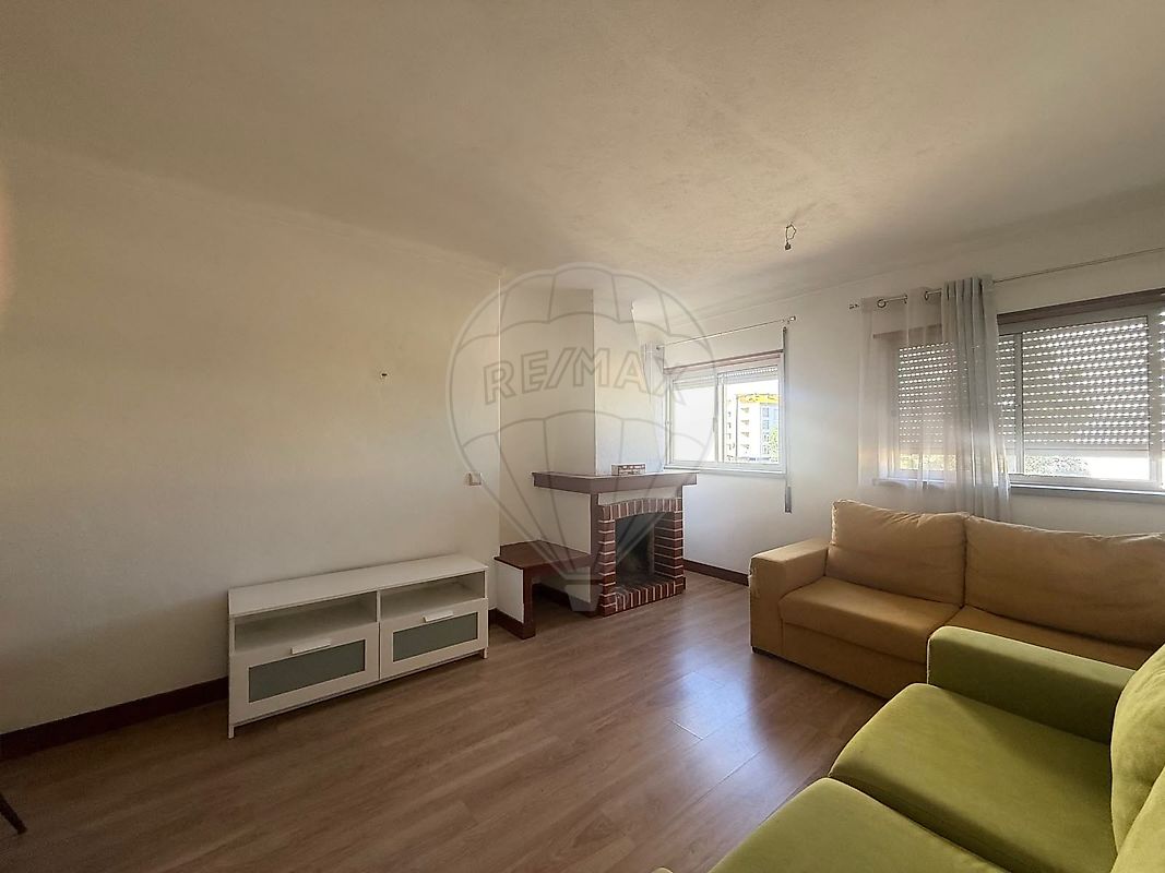 Apartamento T1 à venda em Ourém