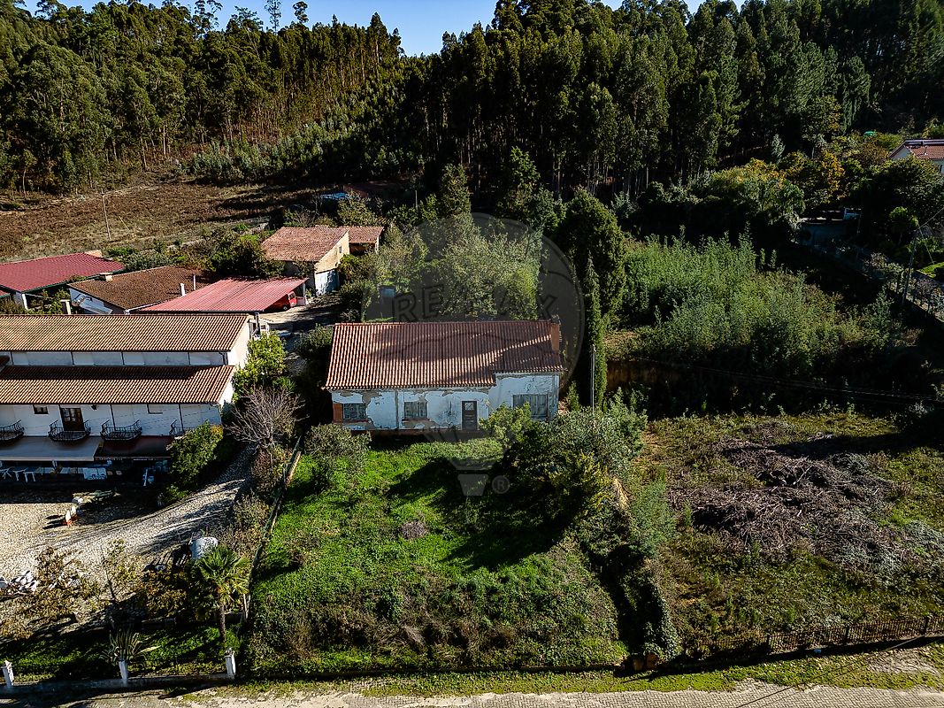 Moradia T3 à venda em Anadia