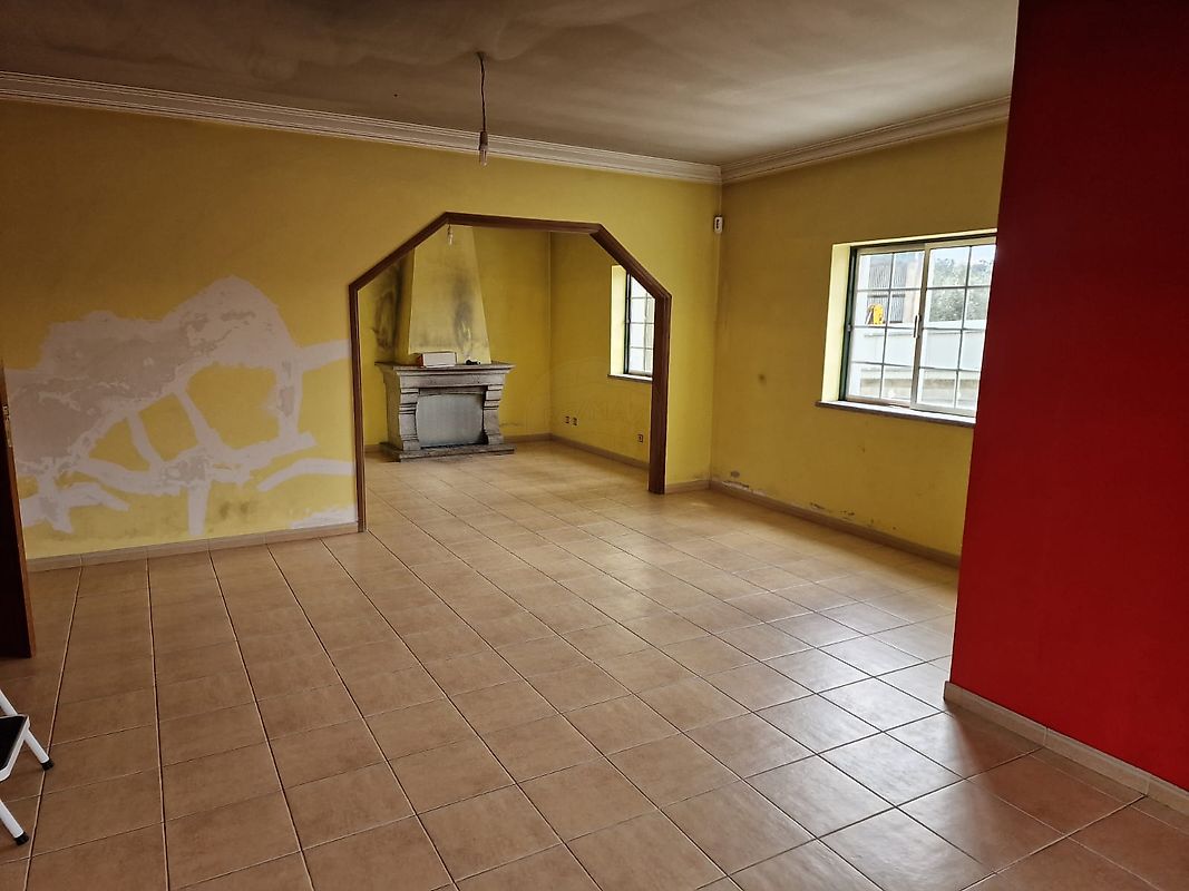 listing 124651049-61 picture-0