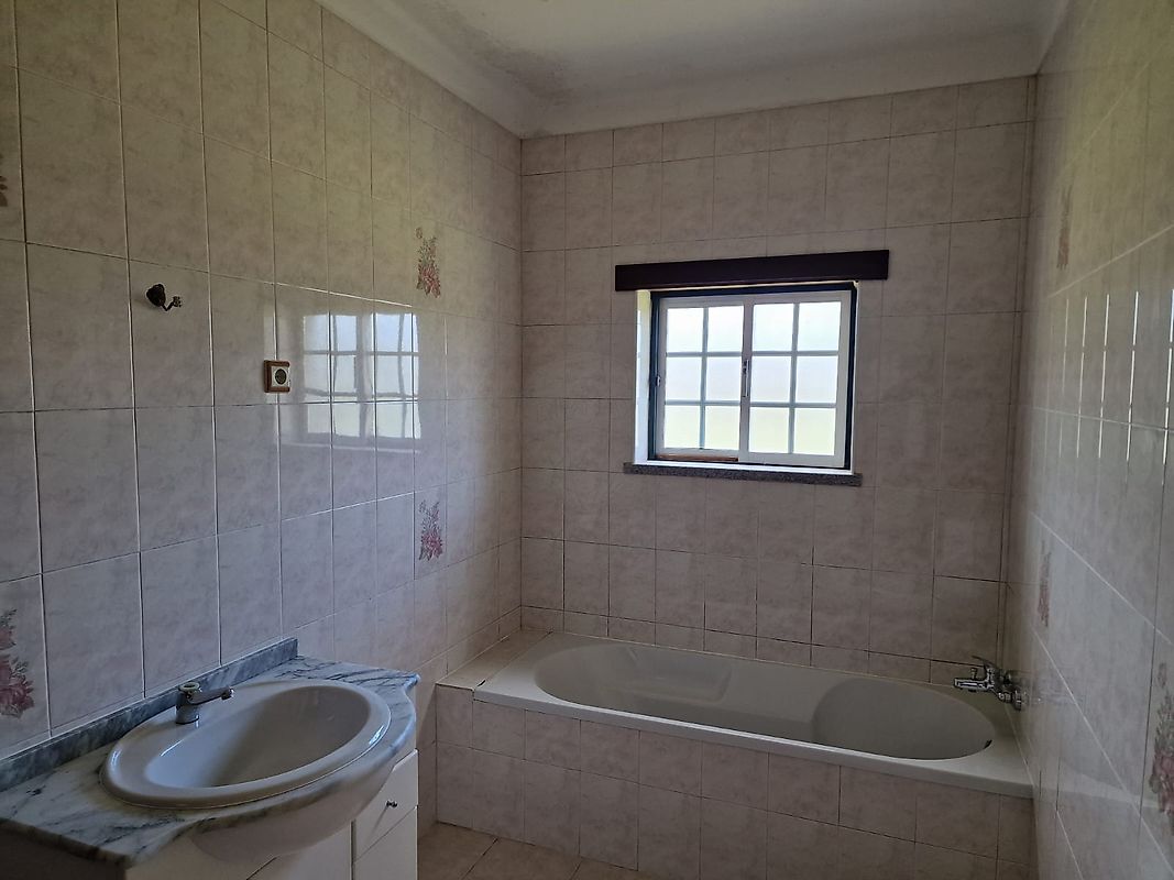 listing 124651049-61 picture-0