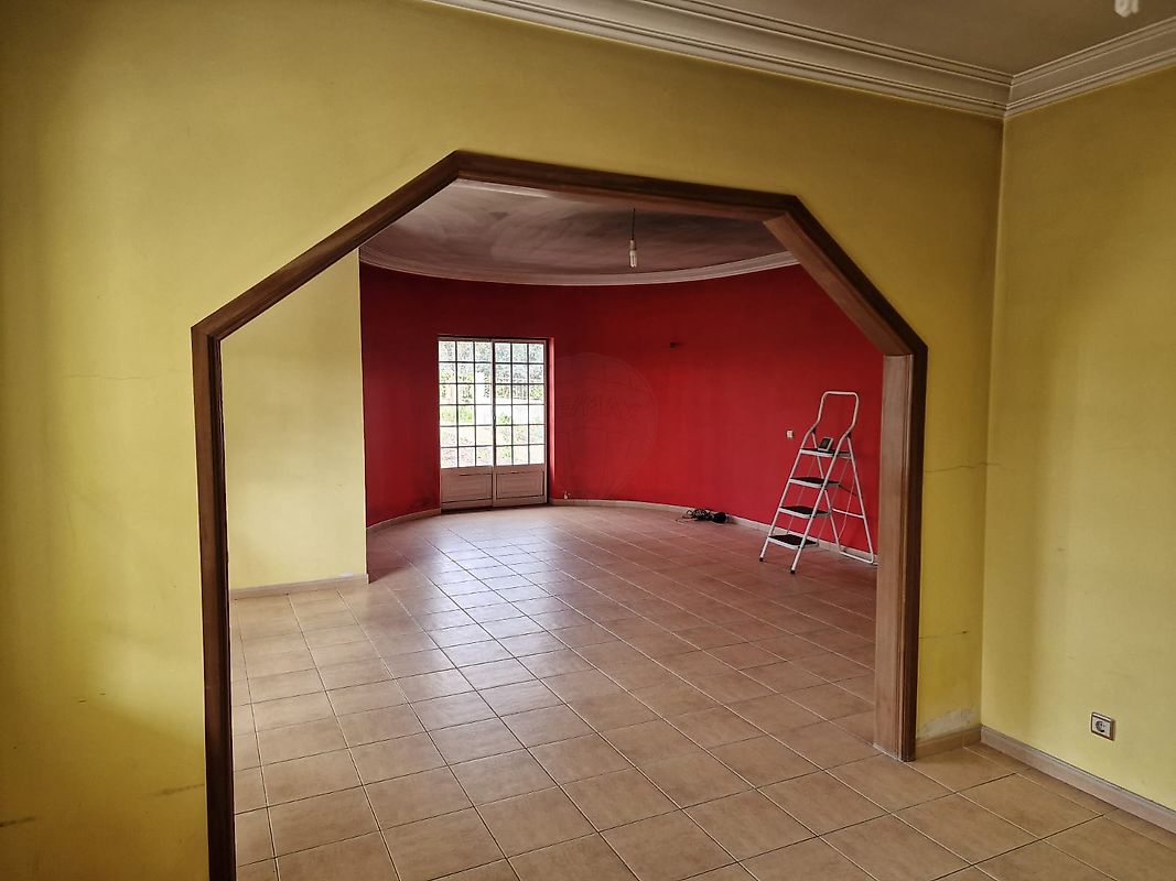 listing 124651049-61 picture-0