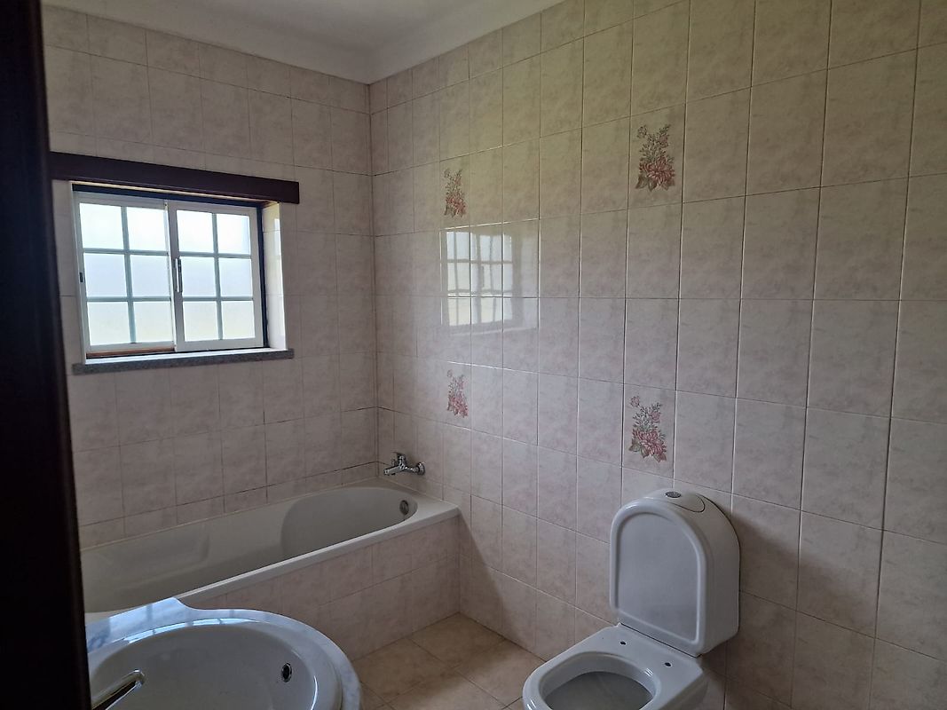 listing 124651049-61 picture-0