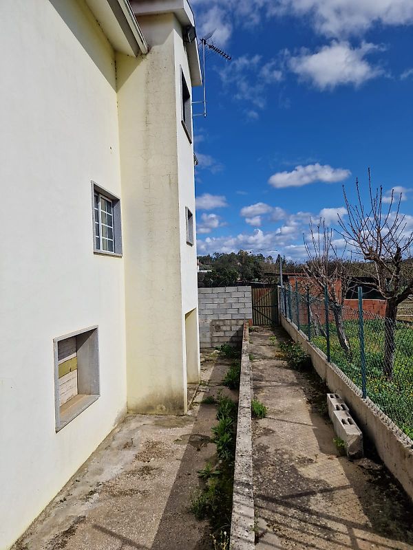 listing 124651049-61 picture-0