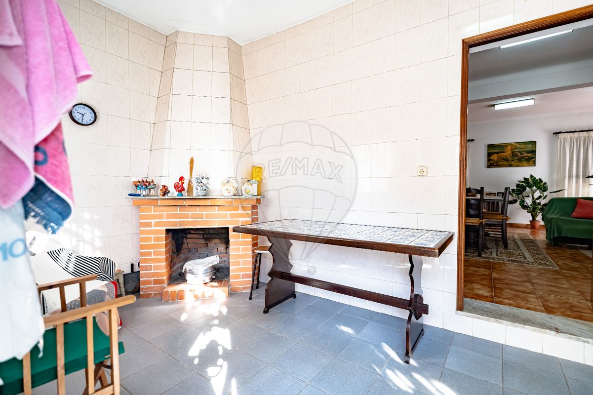 listing 124651150-45 picture-0