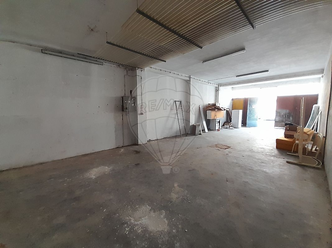 Garagem para arrendar em Coimbra