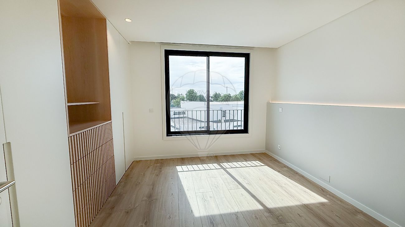 listing 124651083-342 picture-0