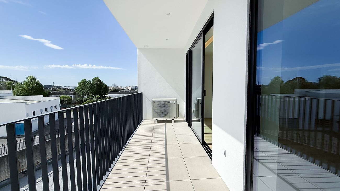 listing 124651083-330 picture-0