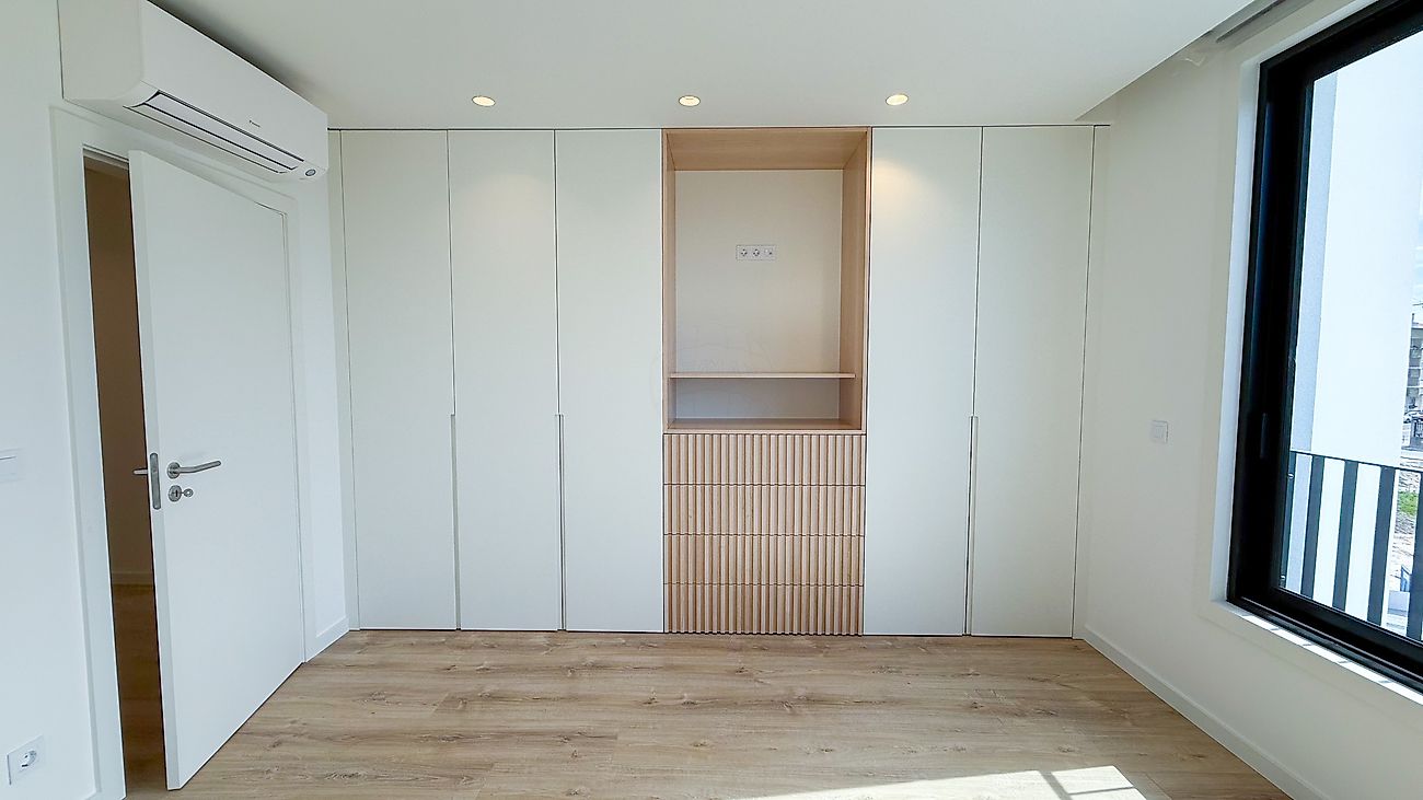 listing 124651083-330 picture-0