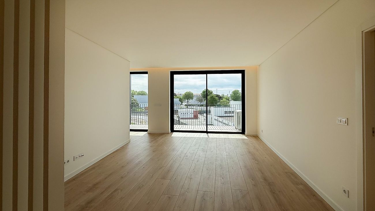 listing 124651083-330 picture-0