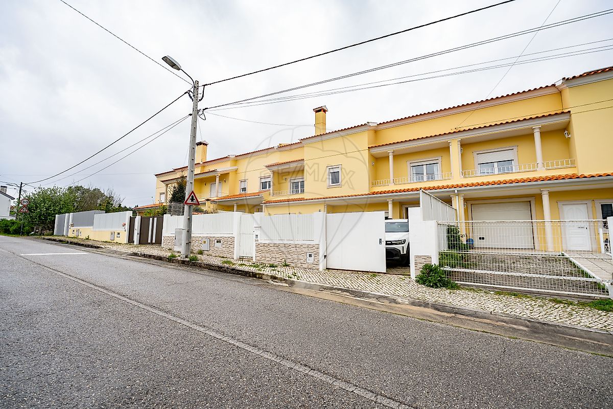 Moradia T3 para venda