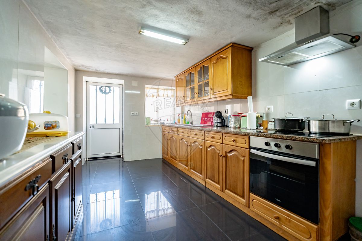 listing 124651206-3 picture-0