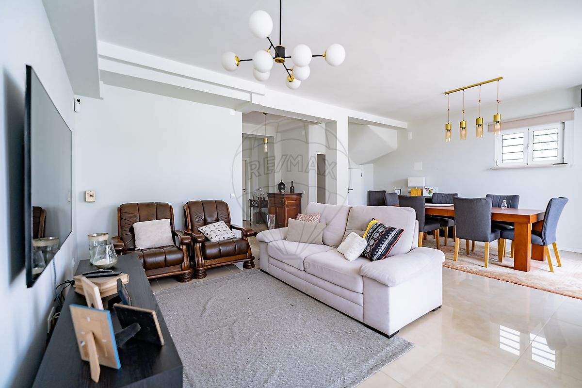 listing 124651012-176 picture-0