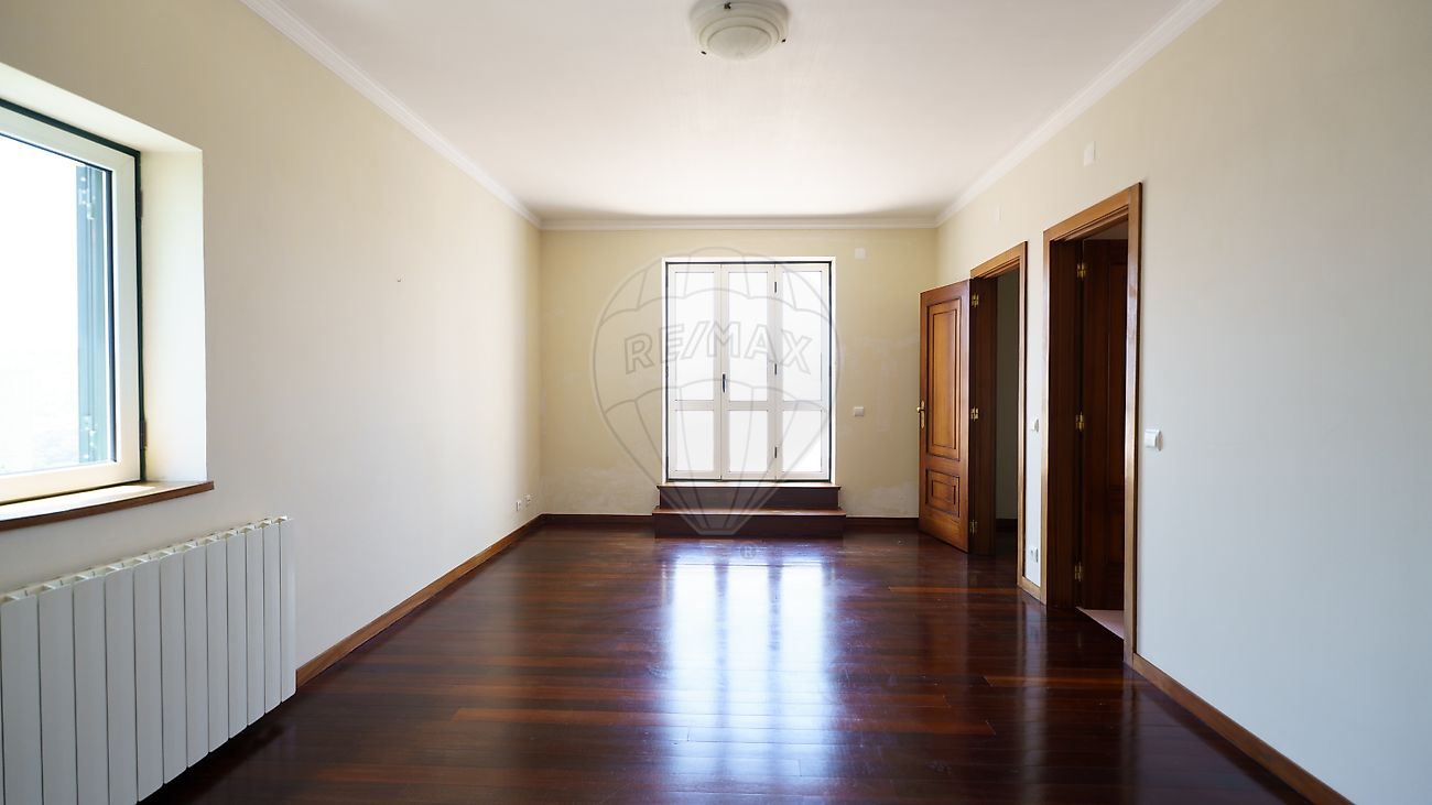 listing 124651134-75 picture-0