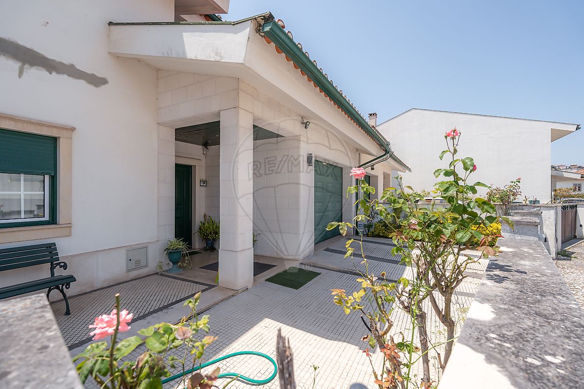 listing 124651180-16 picture-0