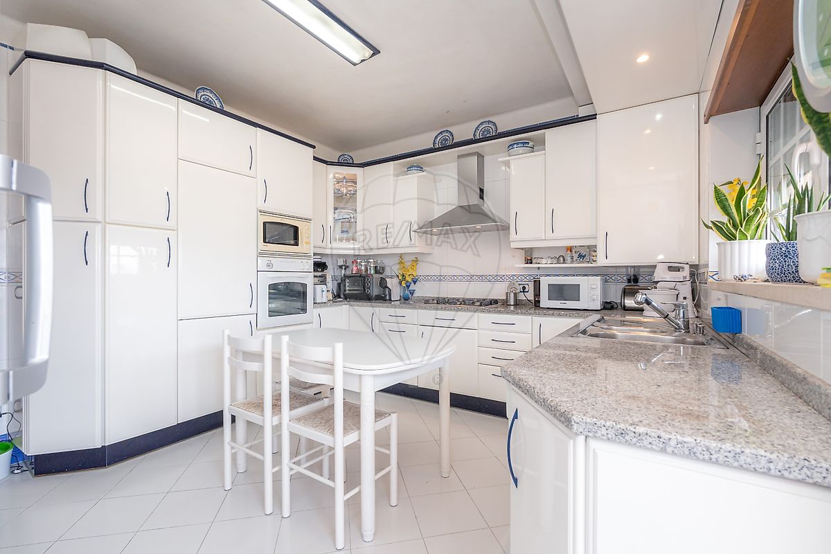 listing 124651180-16 picture-0