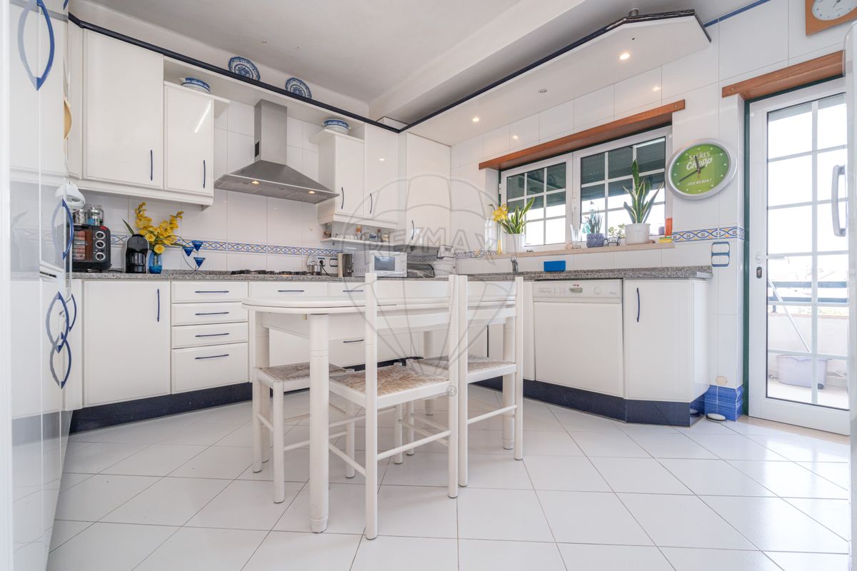 listing 124651180-16 picture-0