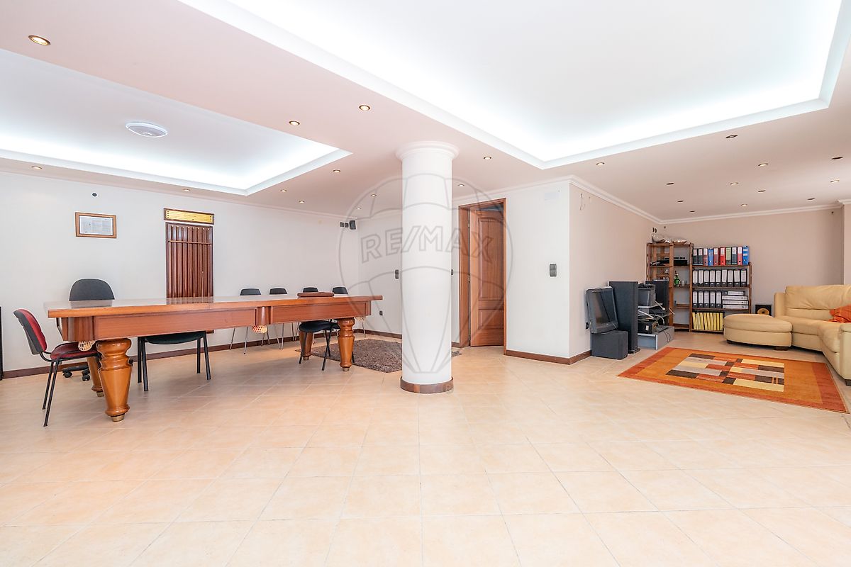 listing 124651180-16 picture-0