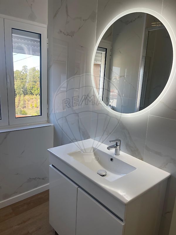 Moradia T4 à venda em Coimbra (Sé Nova, Santa Cruz, Almedina e São Bartolomeu), Coimbra — foto 16