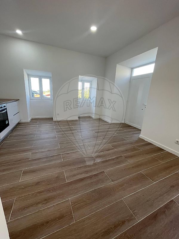 Moradia T4 à venda em Coimbra (Sé Nova, Santa Cruz, Almedina e São Bartolomeu), Coimbra — foto 10