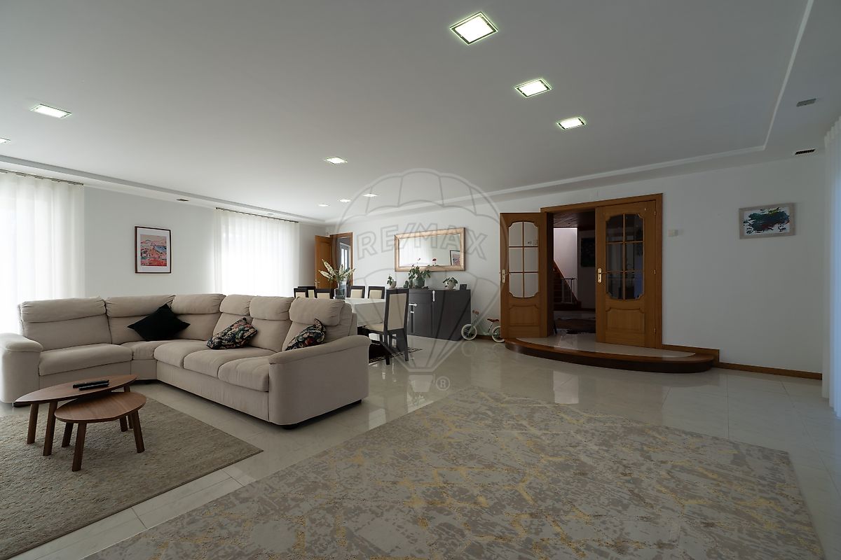 Moradia T4 à venda em Santo António dos Olivais, Coimbra — foto 8