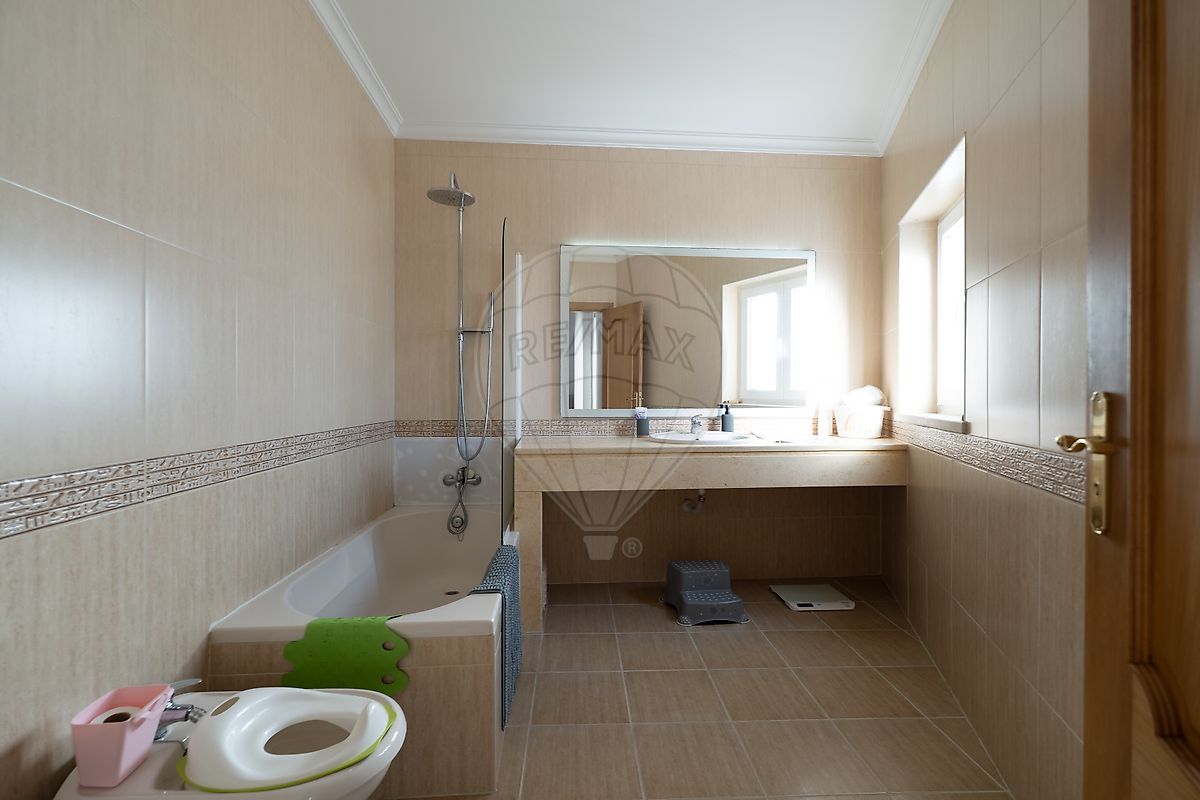 Moradia T4 à venda em Santo António dos Olivais, Coimbra — foto 25
