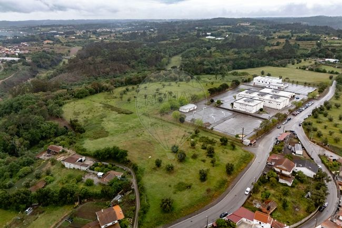 Terreno à venda em Coimbra