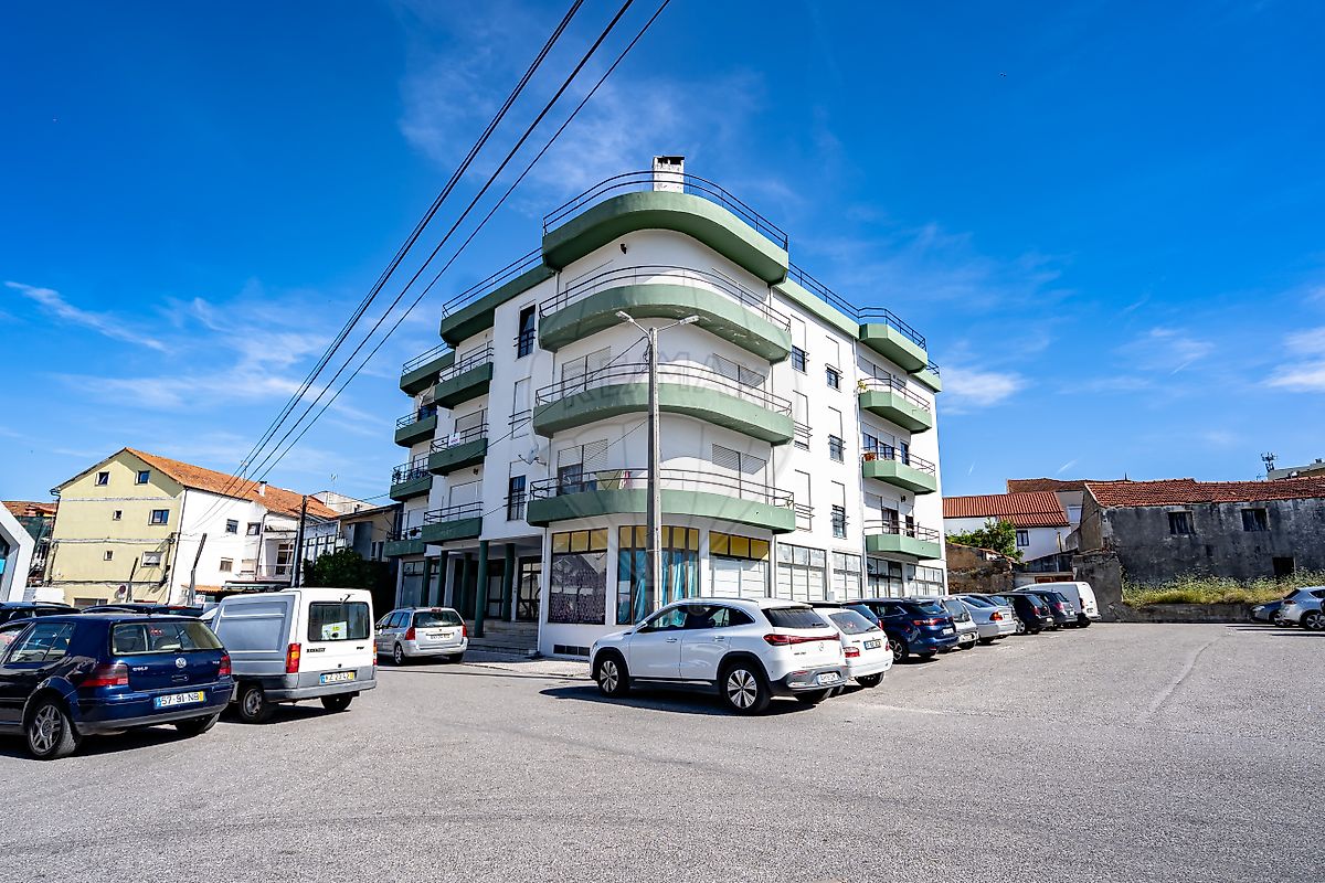 Apartamento T2 à venda em Soure