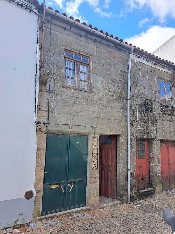 Moradia - Trancoso (São Pedro e Santa Maria) e Souto Maior, Trancoso, Guarda