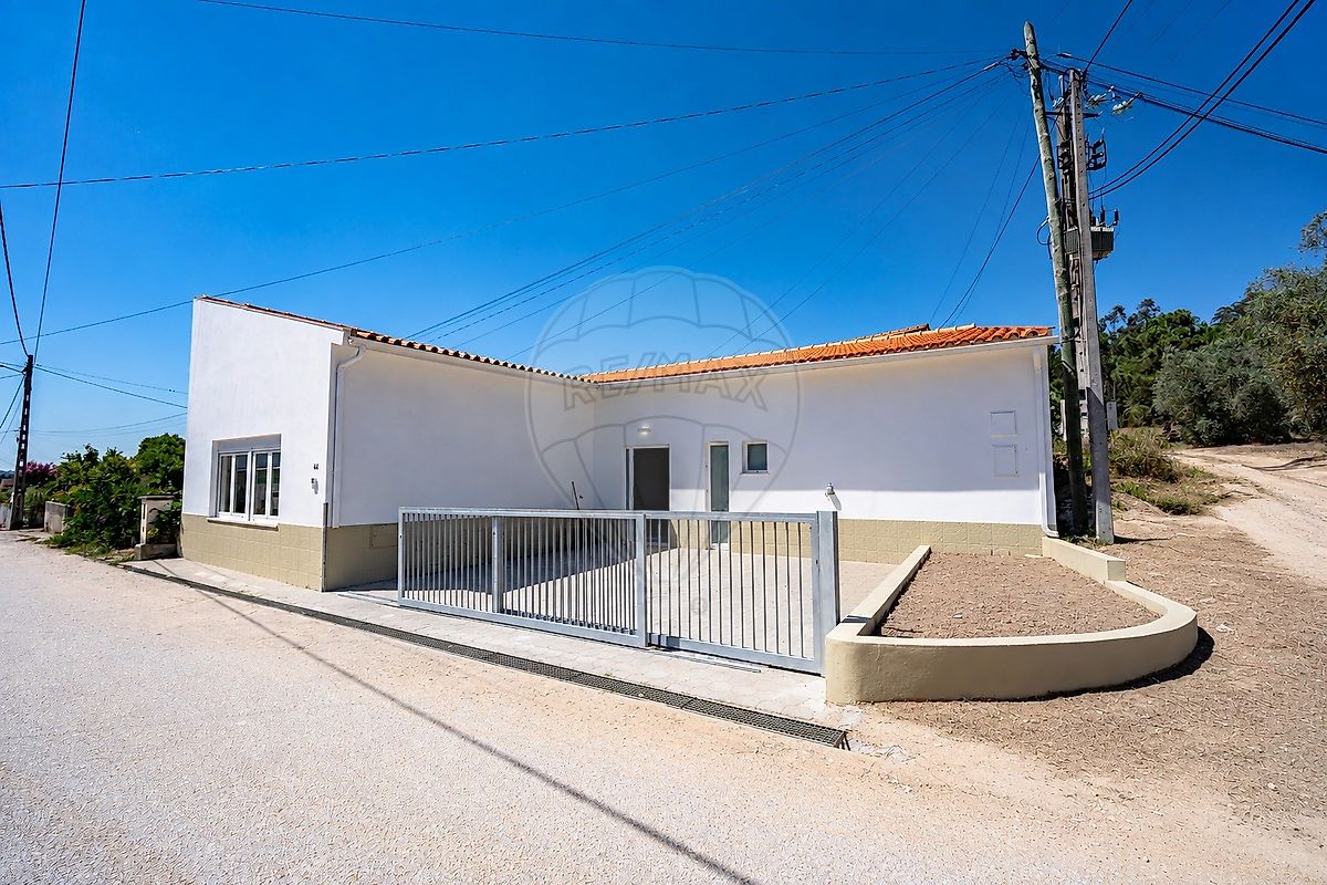 Moradia T3 - Figueiró do Campo, Soure, Coimbra