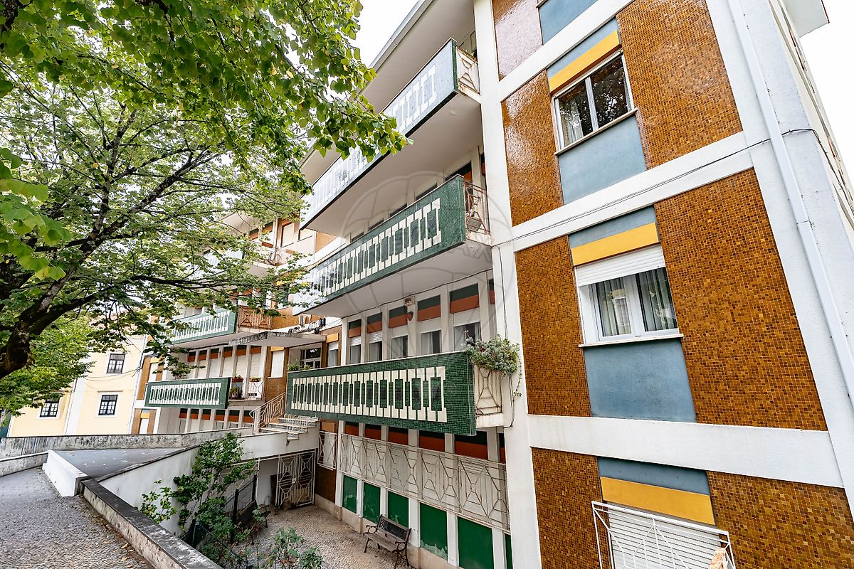 Apartamento T4 em Coimbra (Sé Nova, Santa Cruz, Almedina e São Bartolomeu), €420.000