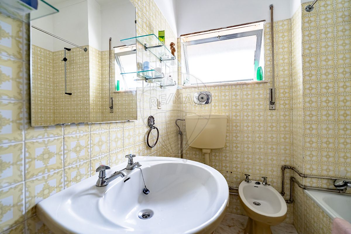 Apartamento T4 à venda em Coimbra (Sé Nova, Santa Cruz, Almedina e São Bartolomeu), Coimbra — foto 23