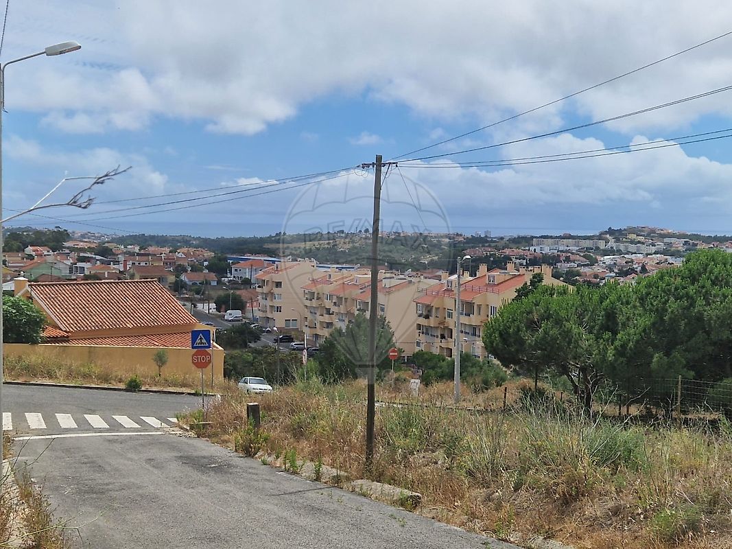 Terreno à venda em Sintra