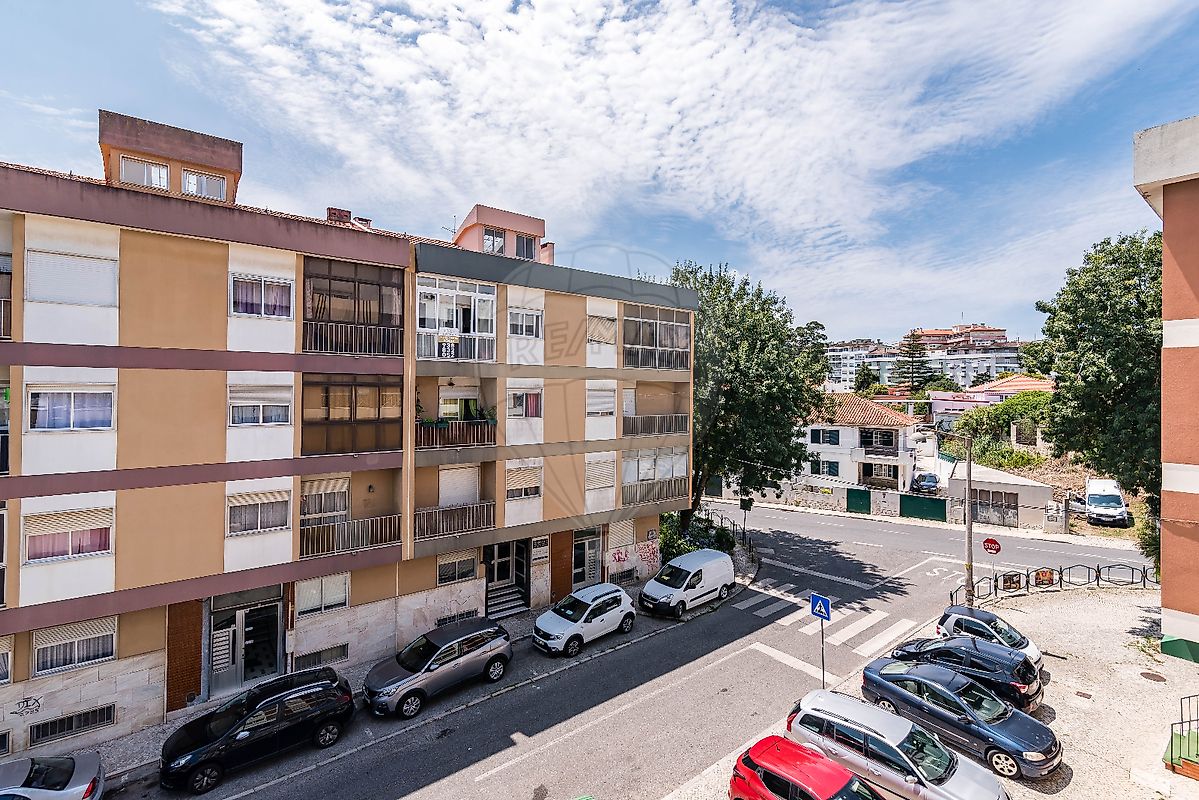 Apartamento T3 à venda em Sintra
