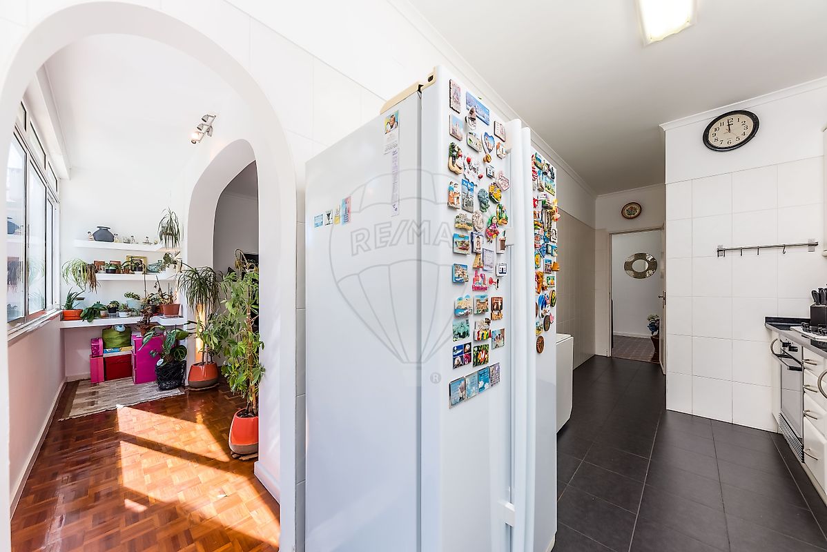 Apartamento T2 à venda em Mina de Água, Amadora — foto 10
