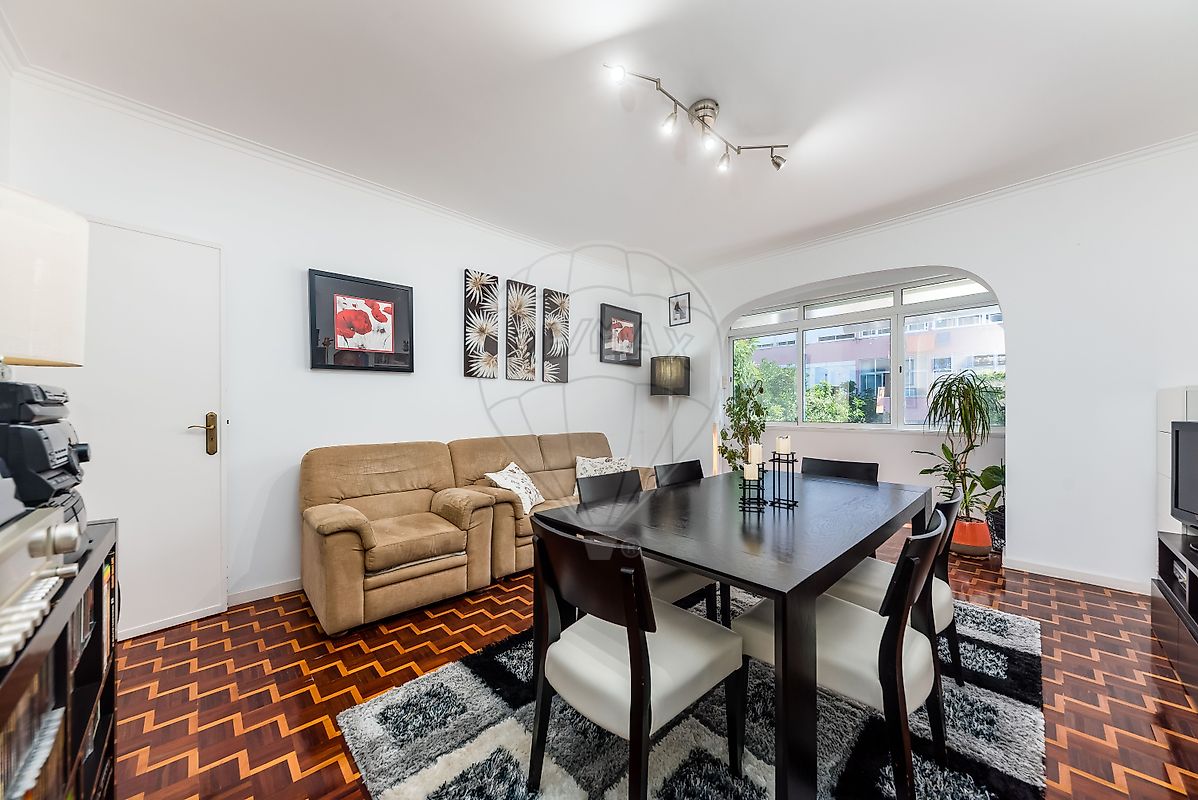 Apartamento T2 à venda em Mina de Água, Amadora — foto 24