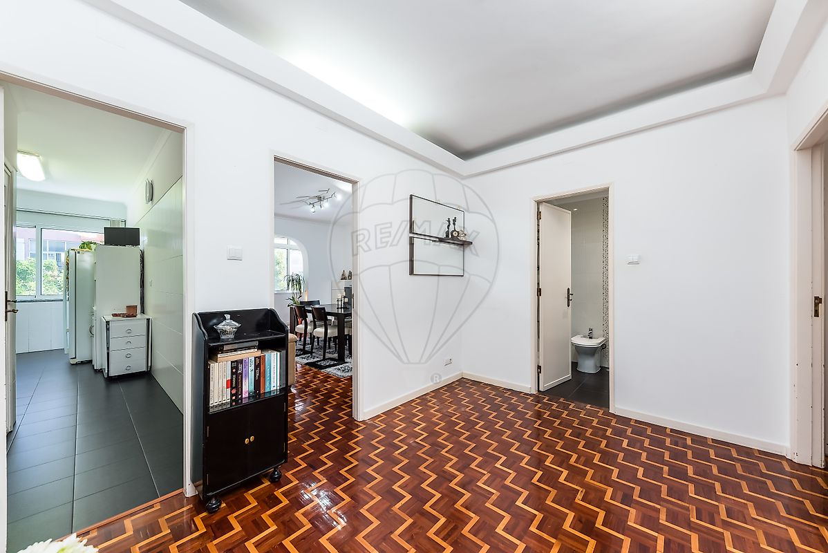 Apartamento T2 à venda em Mina de Água, Amadora — foto 4