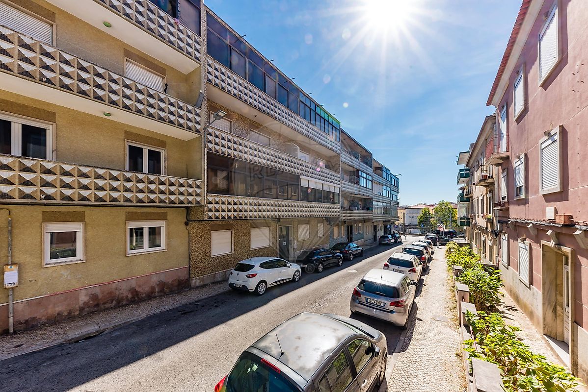 Apartamento T2 à venda em Mina de Água, Amadora — foto 12