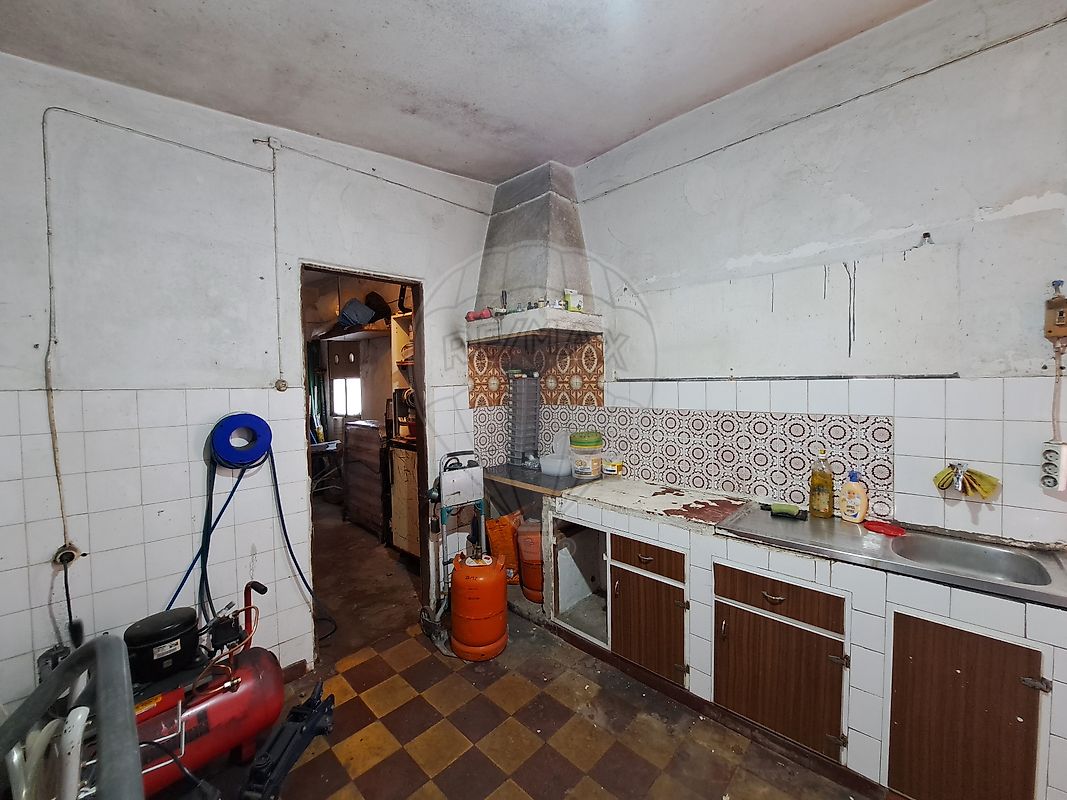listing 124681168-8 picture-0