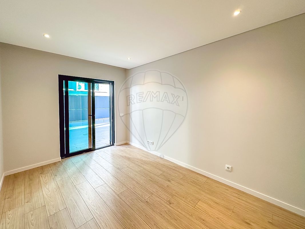 Apartamento T3 à venda em Montenegro, Faro — foto 11