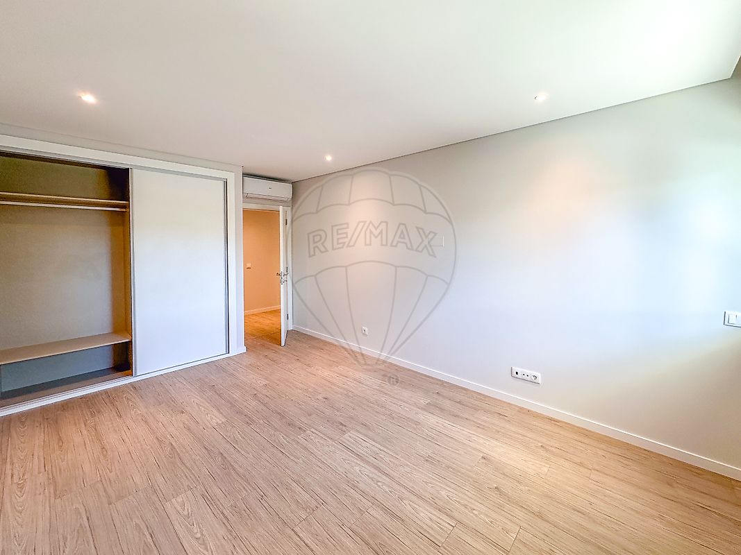 Apartamento T3 à venda em Montenegro, Faro — foto 19