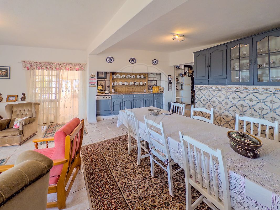 listing 124681368-5 picture-0