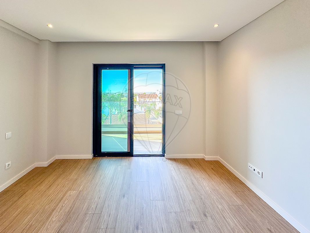 Apartamento T2 à venda em Montenegro, Faro — foto 21
